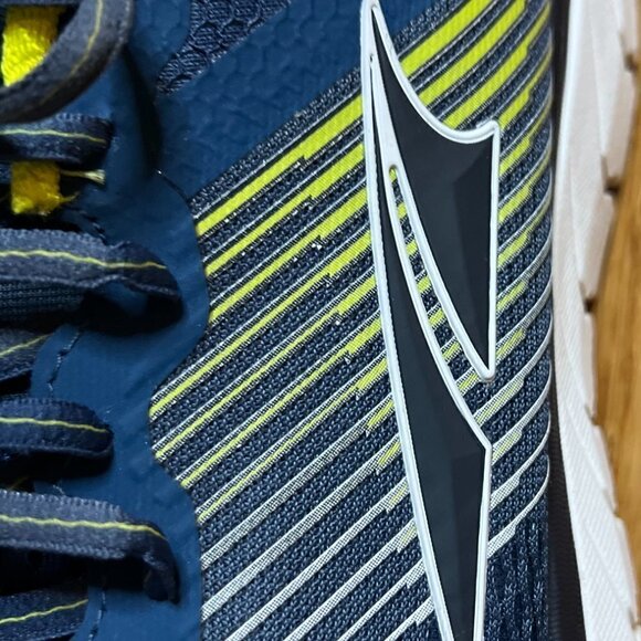 Altra Provision 4.0 Men's Blue Low Top Running Sneakers Size 11.5 - Picture 7 of 9